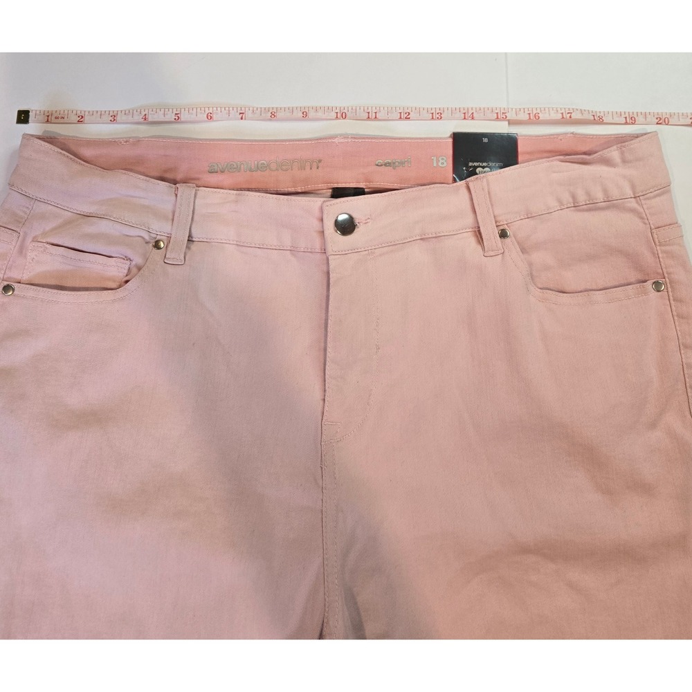Avenue Women's Denim‎ Cropped Wide Leg Capri Jeans with Slits Pink Size 18 - Picture 6 of 13